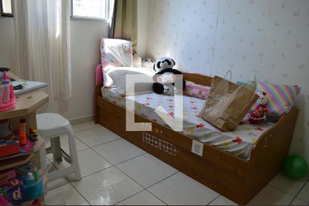 Quarto 2 de apartamento à venda com 2 quartos, 45m² em Cabral, Contagem