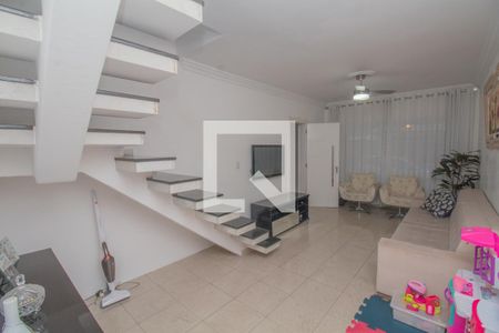 Sala de casa à venda com 3 quartos, 132m² em Jardim Vila Formosa, São Paulo