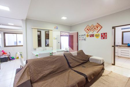 Sala de casa para alugar com 3 quartos, 250m² em Granada, Uberlândia