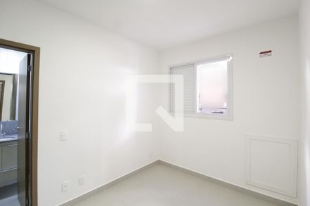 Quarto 2 - Suíte de casa para alugar com 2 quartos, 54m² em Jaraguá, Uberlândia