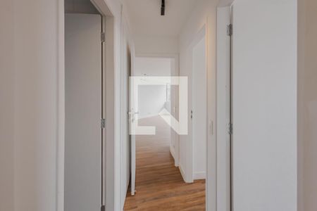 Corredor de apartamento à venda com 3 quartos, 180m² em Jardim Paulistano, São Paulo