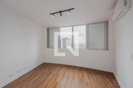 Quarto 1 de apartamento à venda com 3 quartos, 180m² em Jardim Paulistano, São Paulo