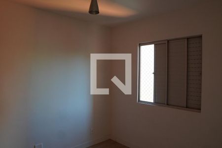 Quarto 1 de apartamento para alugar com 3 quartos, 76m² em Parque Munhoz, São Paulo