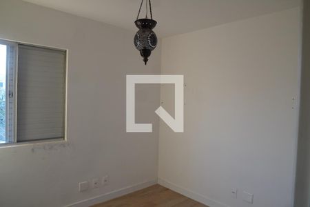 Quarto 2 de apartamento para alugar com 3 quartos, 76m² em Parque Munhoz, São Paulo