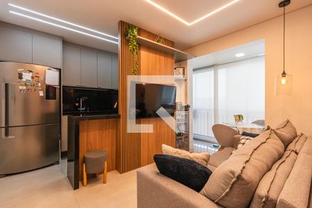 Sala de apartamento à venda com 2 quartos, 49m² em Jardim Tupanci, Barueri