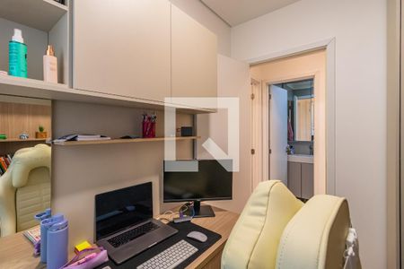 Quarto 1 de apartamento à venda com 2 quartos, 49m² em Jardim Tupanci, Barueri