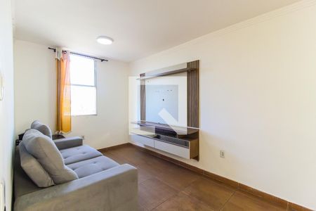 Sala de apartamento para alugar com 2 quartos, 60m² em Conjunto Residencial José Bonifácio, São Paulo