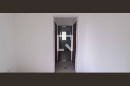 Corredor de apartamento à venda com 2 quartos, 60m² em Bussocaba, Osasco