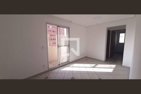 Sala de apartamento para alugar com 2 quartos, 60m² em Bussocaba, Osasco