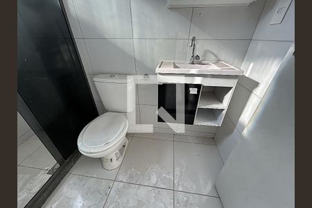 Banheiro de apartamento à venda com 1 quarto, 35m² em Irajá, Rio de Janeiro