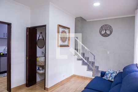 Sala de casa à venda com 3 quartos, 76m² em Vila Santa Lúcia, São Paulo