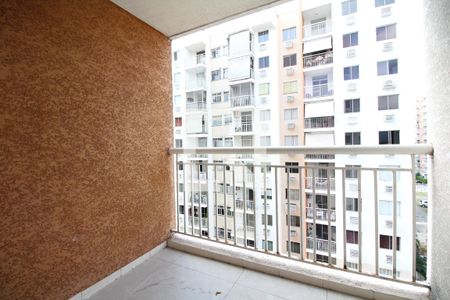 Sala - Varanda de apartamento à venda com 2 quartos, 60m² em Anil, Rio de Janeiro