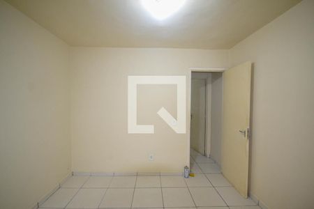 Quarto 1 de casa para alugar com 2 quartos, 60m² em Ouro Verde, Nova Iguaçu