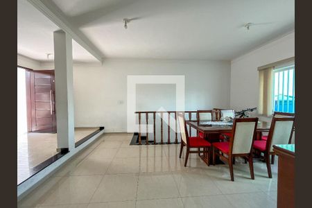 Sala de casa à venda com 2 quartos, 270m² em Moinho Velho, São Paulo