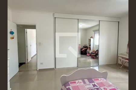 Suíte 1 de casa à venda com 2 quartos, 270m² em Moinho Velho, São Paulo