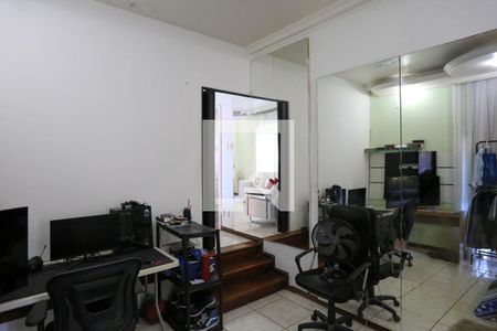 Quarto 1 de casa à venda com 4 quartos, 409m² em Palmares, Belo Horizonte