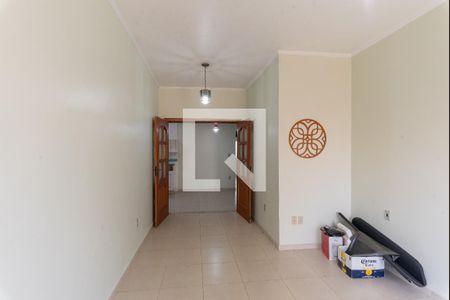 Sala de casa para alugar com 5 quartos, 133m² em Vila Marieta, Campinas