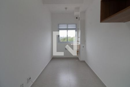 Sala - Cozinha de apartamento para alugar com 1 quarto, 27m² em Vila Sonia, São Paulo