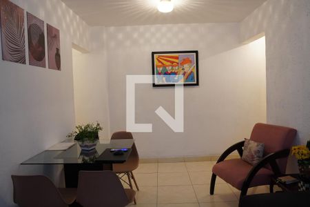 Sala de apartamento à venda com 2 quartos, 56m² em Sumaré, São Paulo