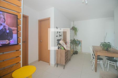 Sala de apartamento para alugar com 2 quartos, 53m² em Morro Santana, Porto Alegre