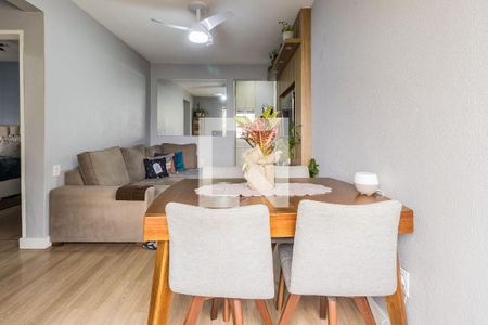 Sala de apartamento à venda com 2 quartos, 56m² em Sarandi, Porto Alegre