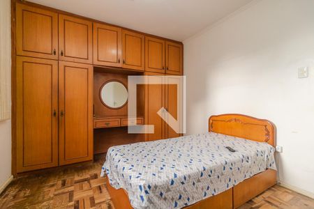 Quarto 1 de apartamento à venda com 3 quartos, 75m² em Medianeira, Porto Alegre