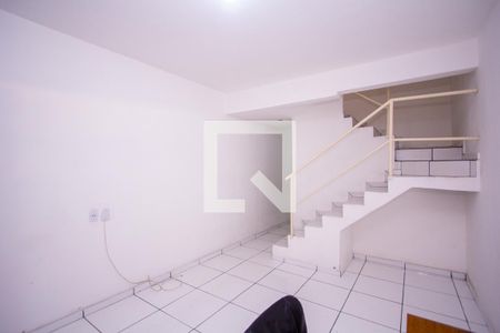 Sala de casa para alugar com 2 quartos, 6431m² em Trindade, São Gonçalo
