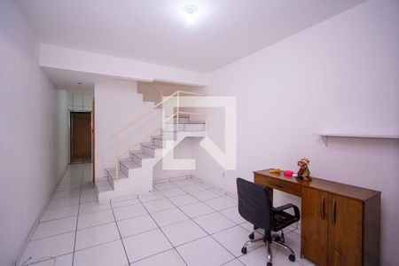 Sala de casa para alugar com 2 quartos, 6431m² em Trindade, São Gonçalo