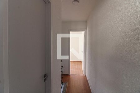 Corredor de casa de condomínio para alugar com 2 quartos, 60m² em Vargem Grande, Rio de Janeiro