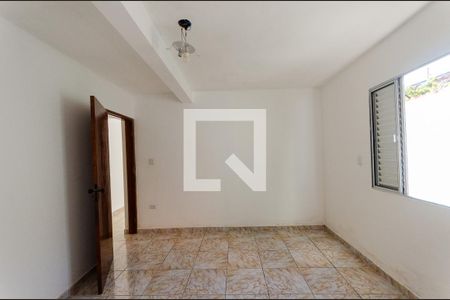 Quarto 1 de casa para alugar com 2 quartos, 100m² em Vila Iório, São Paulo