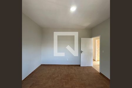 Quarto 1 de casa para alugar com 2 quartos, 60m² em Jardim Bonfiglioli, São Paulo