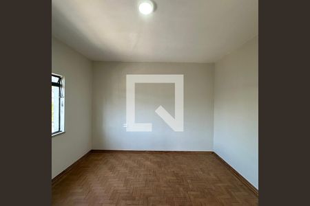 Quarto 1 de casa para alugar com 2 quartos, 60m² em Jardim Bonfiglioli, São Paulo