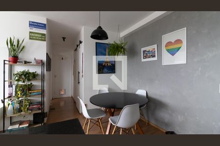 Sala de apartamento para alugar com 2 quartos, 46m² em Cangaíba, São Paulo