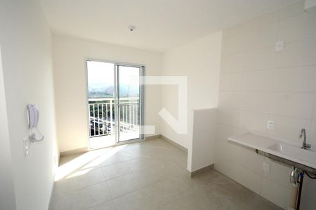 Sala/Cozinha de apartamento para alugar com 2 quartos, 35m² em Socorro, São Paulo