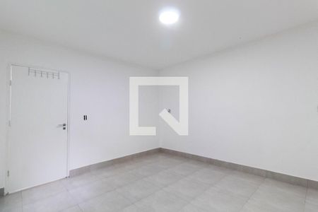 Quarto 1 de casa para alugar com 2 quartos, 66m² em Vila Ré, São Paulo