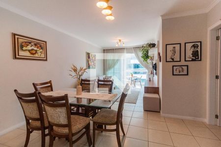 Sala de apartamento para alugar com 3 quartos, 97m² em Jardim Atlântico, Florianópolis