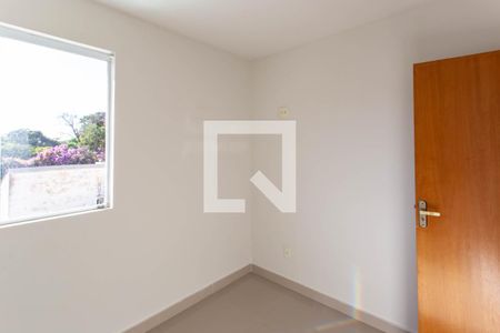 Quarto 1 de casa para alugar com 2 quartos, 70m² em Itapoã, Belo Horizonte