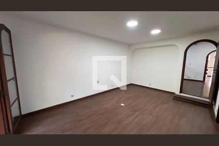 Casa à venda com 929m², 4 quartos e 4 vagas Casa à venda com 929m², 4 quartos e 4 vagasSuite 1