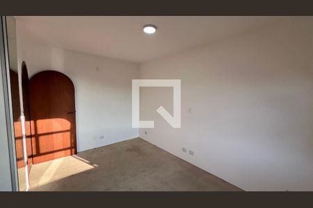 Casa à venda com 929m², 4 quartos e 4 vagas Casa à venda com 929m², 4 quartos e 4 vagasSuite 2