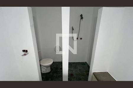 Casa à venda com 929m², 4 quartos e 4 vagas Casa à venda com 929m², 4 quartos e 4 vagasVestiário 1