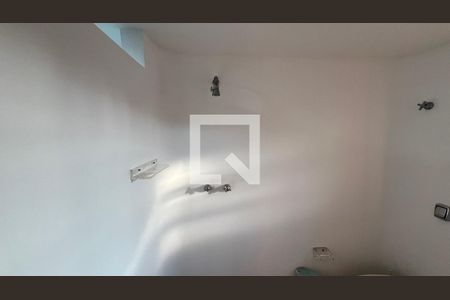 Casa à venda com 929m², 4 quartos e 4 vagas Casa à venda com 929m², 4 quartos e 4 vagasBanheiro da sala 2