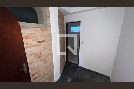 Casa à venda com 929m², 4 quartos e 4 vagas Casa à venda com 929m², 4 quartos e 4 vagasCasa caseiro