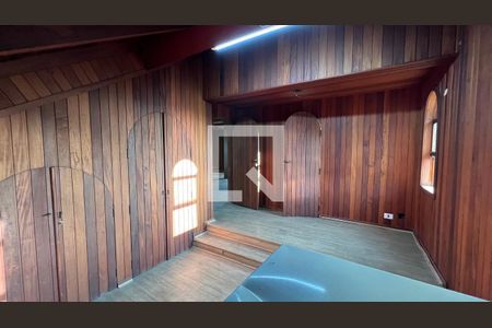 Casa à venda com 929m², 4 quartos e 4 vagas Casa à venda com 929m², 4 quartos e 4 vagasSala 2