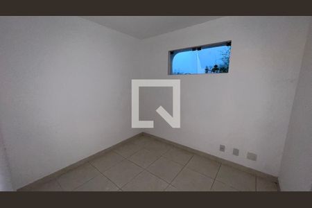 Casa à venda com 929m², 4 quartos e 4 vagas Casa à venda com 929m², 4 quartos e 4 vagasCasa caseiro