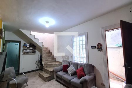 Sala de casa para alugar com 3 quartos, 250m² em Jardim Tietê, São Paulo