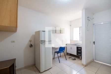 Studio de kitnet/studio para alugar com 1 quarto, 19m² em Vila Yara, Osasco