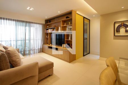 Sala de apartamento à venda com 2 quartos, 110m² em Barra da Tijuca, Rio de Janeiro