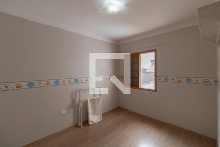 Quarto 2 de casa à venda com 3 quartos, 120m² em Vila Ré, São Paulo