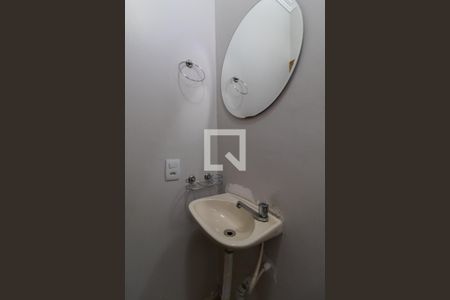 Lavabo de casa à venda com 3 quartos, 120m² em Vila Ré, São Paulo