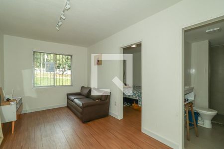 Sala de apartamento para alugar com 1 quarto, 41m² em Jardim Carvalho, Porto Alegre